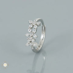 Sterling Silver Sparkling Daisy Delight Ring