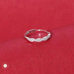 Sterling Silver Sparkling Twinkle Solitaire Ring