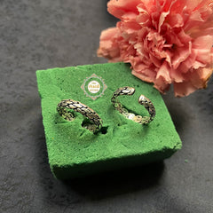 Solid Silver Snake Design Toe Ring