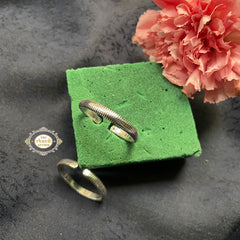Utsav Band Thumb Toe Ring