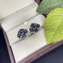 Utsav Stone Toe Ring