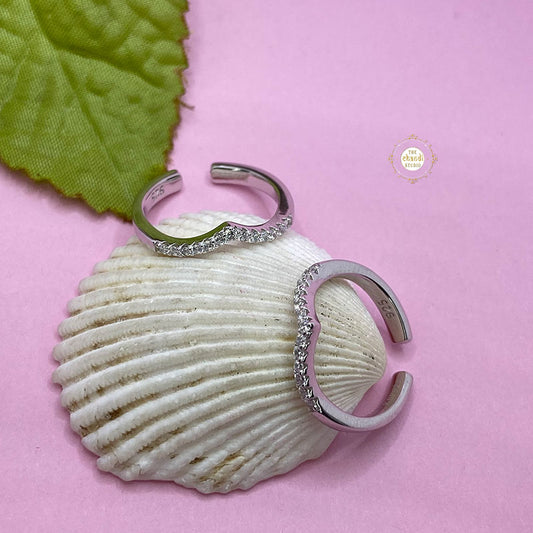 Sparkling Silver Crown Toe Ring