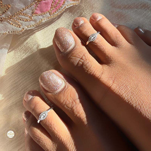 Sparkling Silver Twinkle Toe Ring
