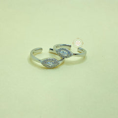Sparkling Silver Twinkle Toe Ring