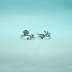 Sparkling Silver Twilight Toe Ring