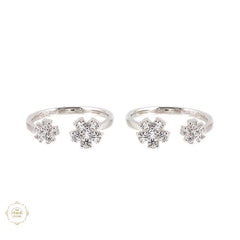 Sterling Silver Sparkling Blossom Toe Ring