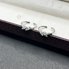 Sterling Silver Sparkling Leaf Toe Ring