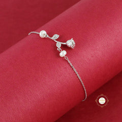 Sparkling Silver Blooming Rose Bracelet (Piece)