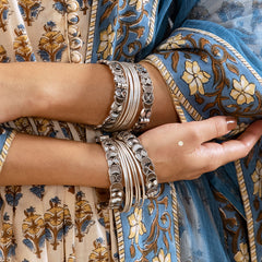 Soulful Sheesha Chaand Bangle (Piece)