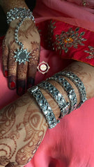 Soulful Sheesha Tilak Bangle (Piece)