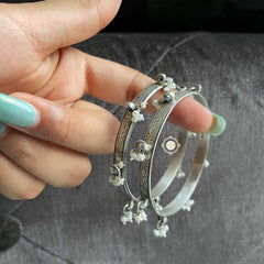 Ruhaniyat Hand Carved Pearl Bangle (Piece)