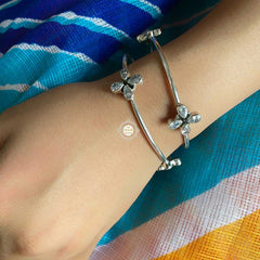 Floral Delight Stone Bangle (Piece)