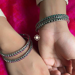 Dilkash Round Stone Bangle (Piece)