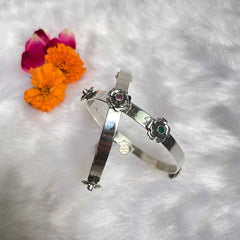 Exquisite Rose Bangle (Piece)