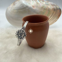 Timeless Floral Glass Cuff  (Piece)
