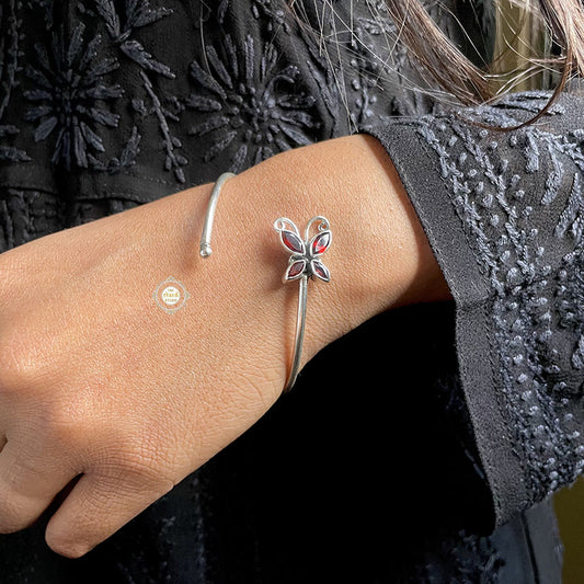 Rustic Romance Garnet Butterfly Kada (Piece)