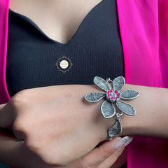 Bloom Filigree Stone Bracelet (Piece)