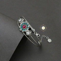 Sparkling Treasure Floral Adjustable Bracelet