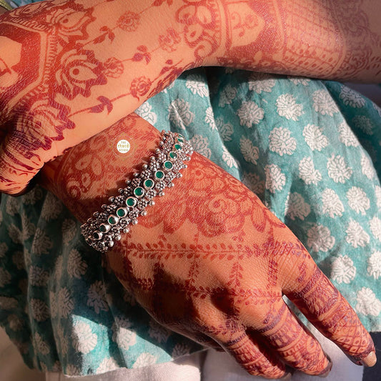 Exquisite Flower Rawa Bracelet (Piece)