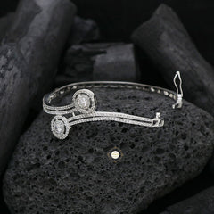 Sparkling Treasure Delicate Desire Cuff