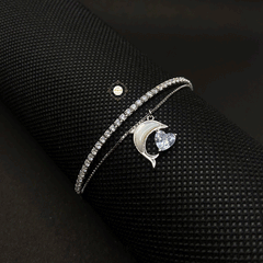 Sparkling Silver dolphin Heart Bracelet