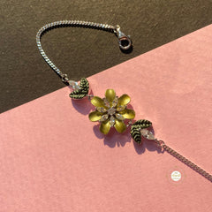 Sparkling Morning Dew Floral Silver Bracelet (Piece)