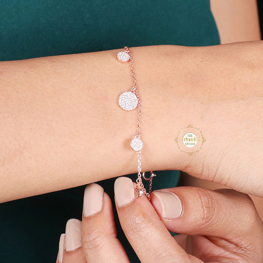 Sparkling Circle of Elegance Bracelet (Piece)