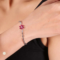 Sterling Silver Sparkling Flower bracelet