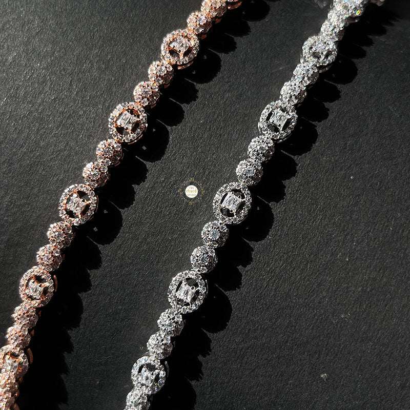 Sparkling Silver Circle Spark Bracelet