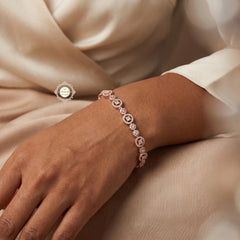 Sparkling Silver Circle Spark Bracelet