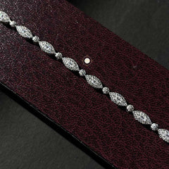 Sparkling Silver Glow Chain Bracelet