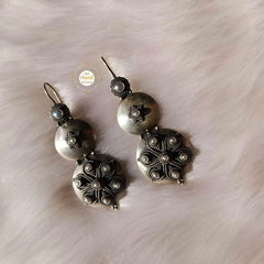 Sterling Silver Rawa Stone Earring