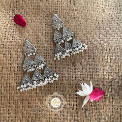 Ruhaniyat Trikona Earring