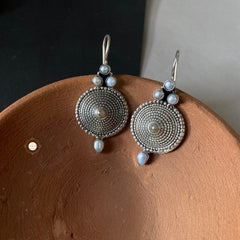 Lightweight Daana Earring