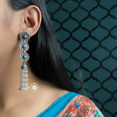 925 Sterling Silver Ruhaniyat Flower Motif Pearl Jhumki