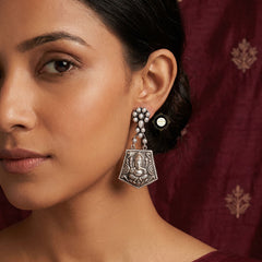 Sterling Silver Lightweight Ganesha Motif Earring