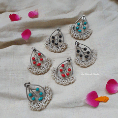 Dilkash Leaf Earring