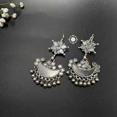 Soulful Sheesha Dreamy Chaand Earring