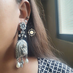 Utsav Floral Ganesh Earring