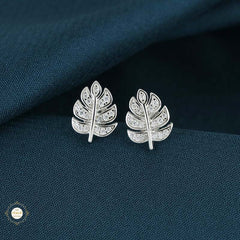 Sterling Silver Sparkling Leaf Earring