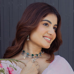 Dilkash, Green Onyx Ghungroo Necklace Set