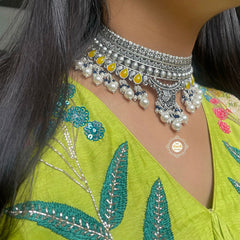 Utsav Exquisite Chic Choker Necklace With Earring