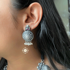 Ruby Pearl Kolapuri Necklace Set