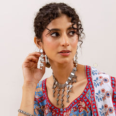 Classic White Glass Necklace