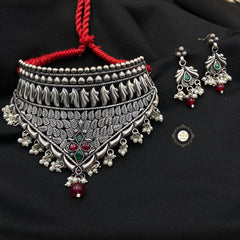 Jashn Pearl Thread Necklace Set