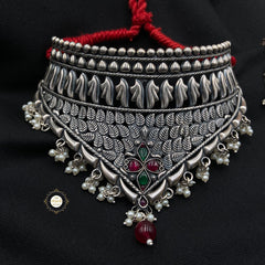 Jashn Pearl Thread Necklace Set