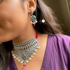 Jashn Pearl Thread Necklace Set