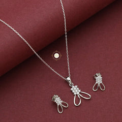 Sparkling Treasure Necklace