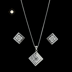 Sparkling Treasure Square Necklace Set