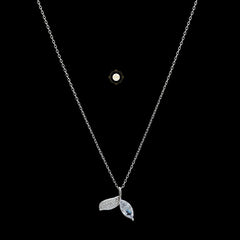 Sparkling Silver Leafy Necklace